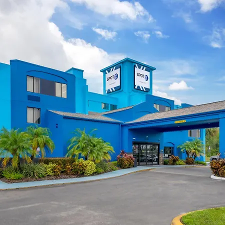 Spot X Hotel Tampa - Wesley Chapel By The Red Collection